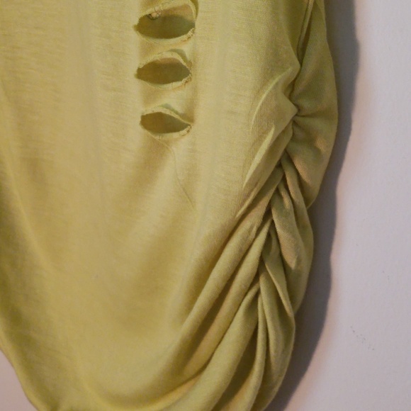 Top - Picture 2 of 6